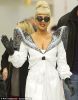 Lady Gaga bị tố coi nhân viên như nô lệ