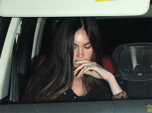 Megan Fox đẫy đà hơn sau khi sinh